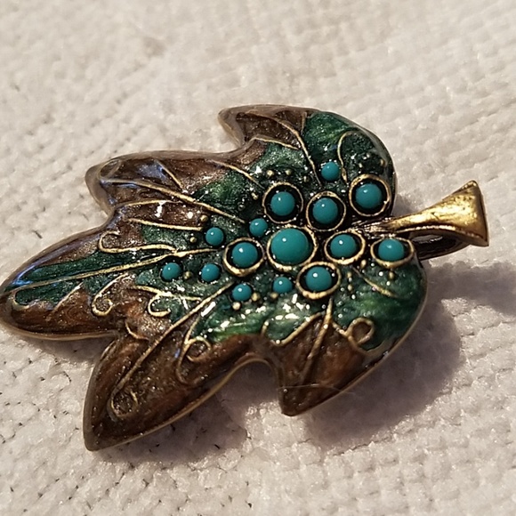 Jewelry - New bronze and turquoise brooch